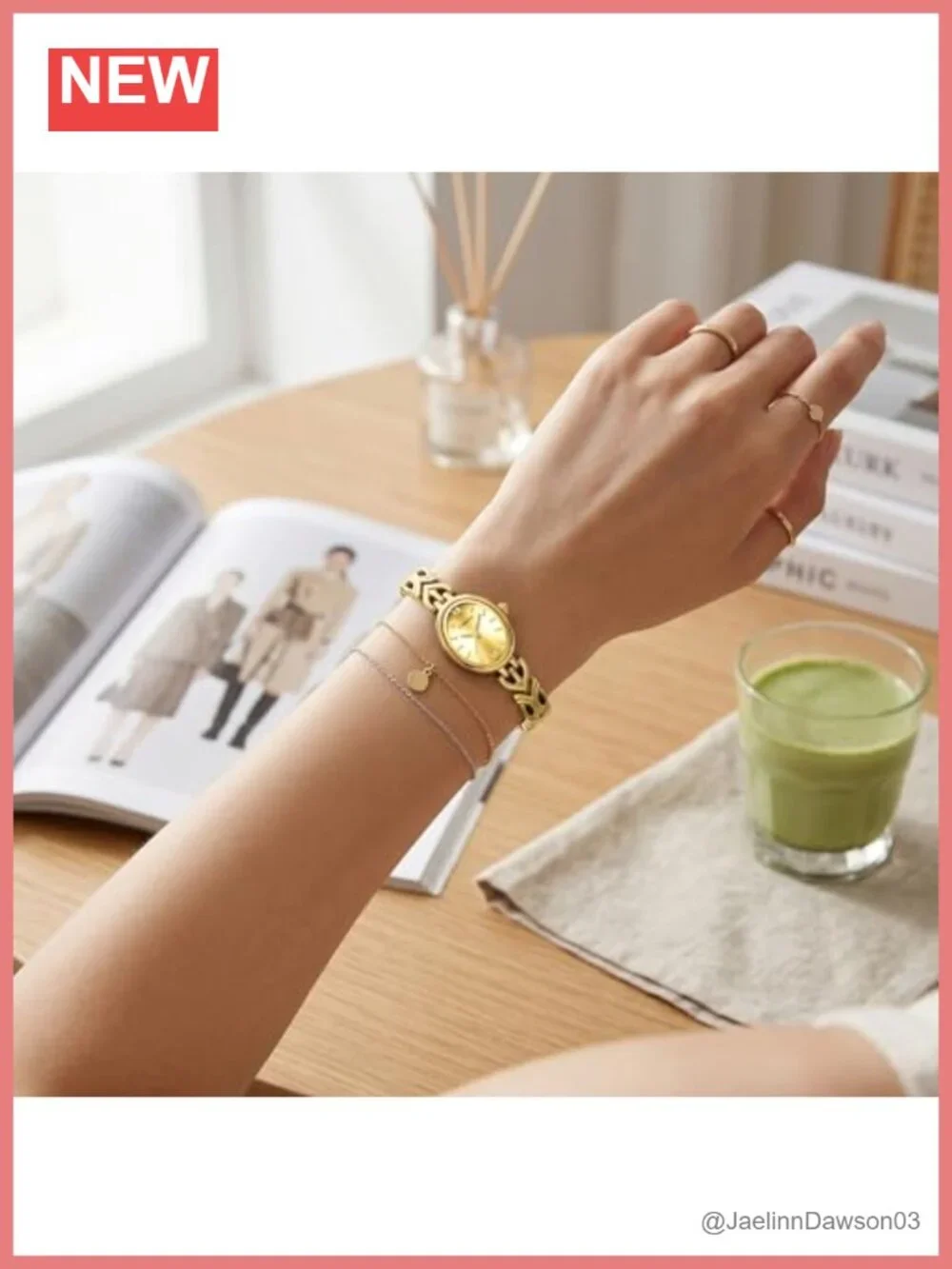 Small Gold Watch for Women Vintage Analog Bracelet Watch Waterproof Quartz